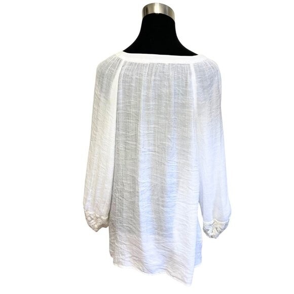Women's White Split Neck White Gauzy Top / Blouse - Picture 3 of 13